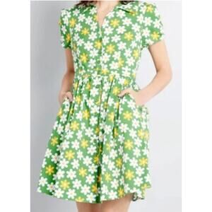 Modcloth Size Small Summer School Cool Green White Yellow Daisy Dress Retro
